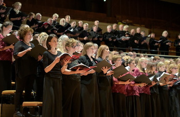 The choir of ELTE performed in Berlin to a full house