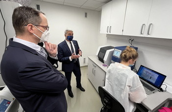 The ultramodern COVID laboratories of ELTE Faculty of Science are handed over