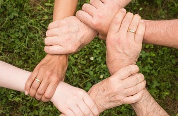 Self-efficacy instead of anxiety