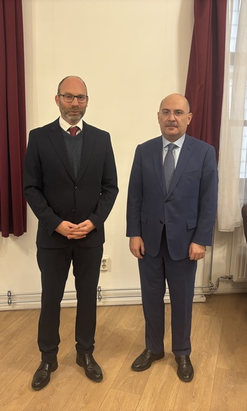 Ambassador of Georgia Pays Introductory Visit to ELTE