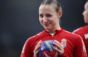 Simon Petra lett 2024 legjobb fiatal női kézilabdázója