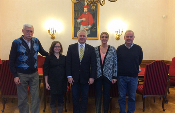 Szorosabb „kosaras” együttműködés