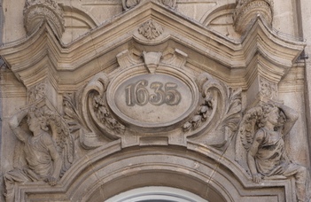 Egyetem tér (ÁJK)