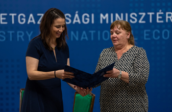 Rangos pénzügyi nevelési díjat nyert az ELTE pedagógusa