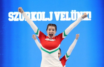 A világbajnokság kapujában a BEAC cheerleaderei